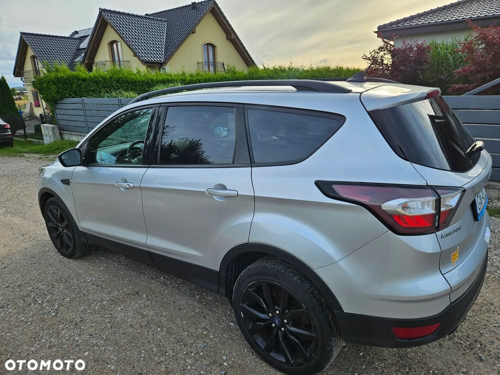 Ford Escape - 3