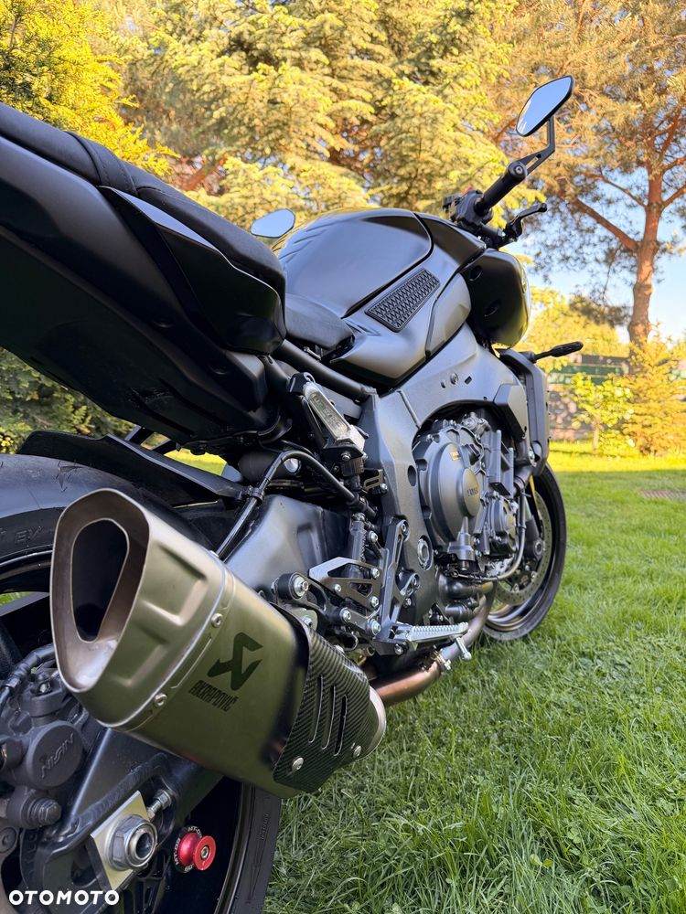 Yamaha MT - 8