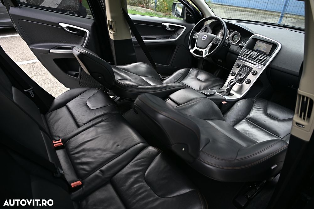 Volvo XC 60 - 18