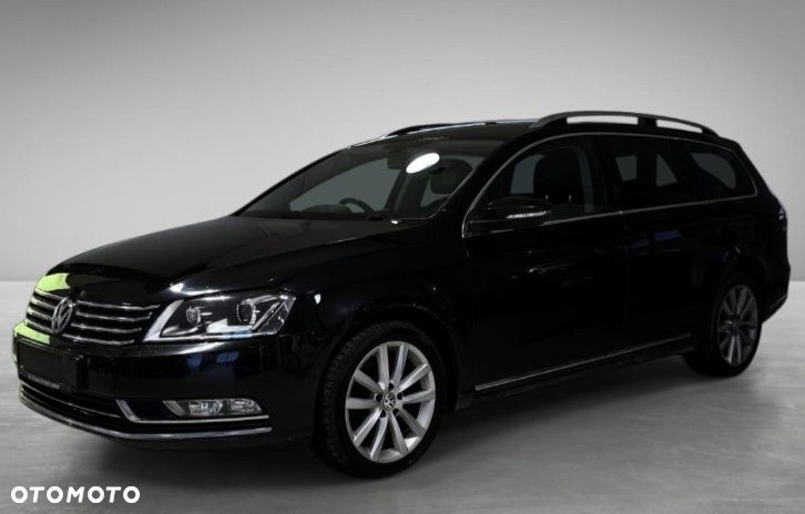 Volkswagen Passat 1.6 TDI DPF BlueMot Comfortline - 1
