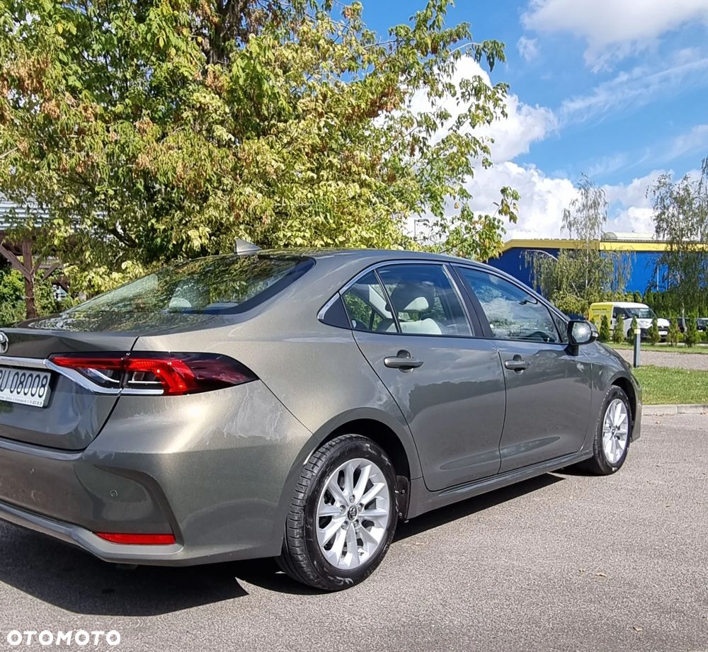 Toyota Corolla 1.6 Comfort - 6