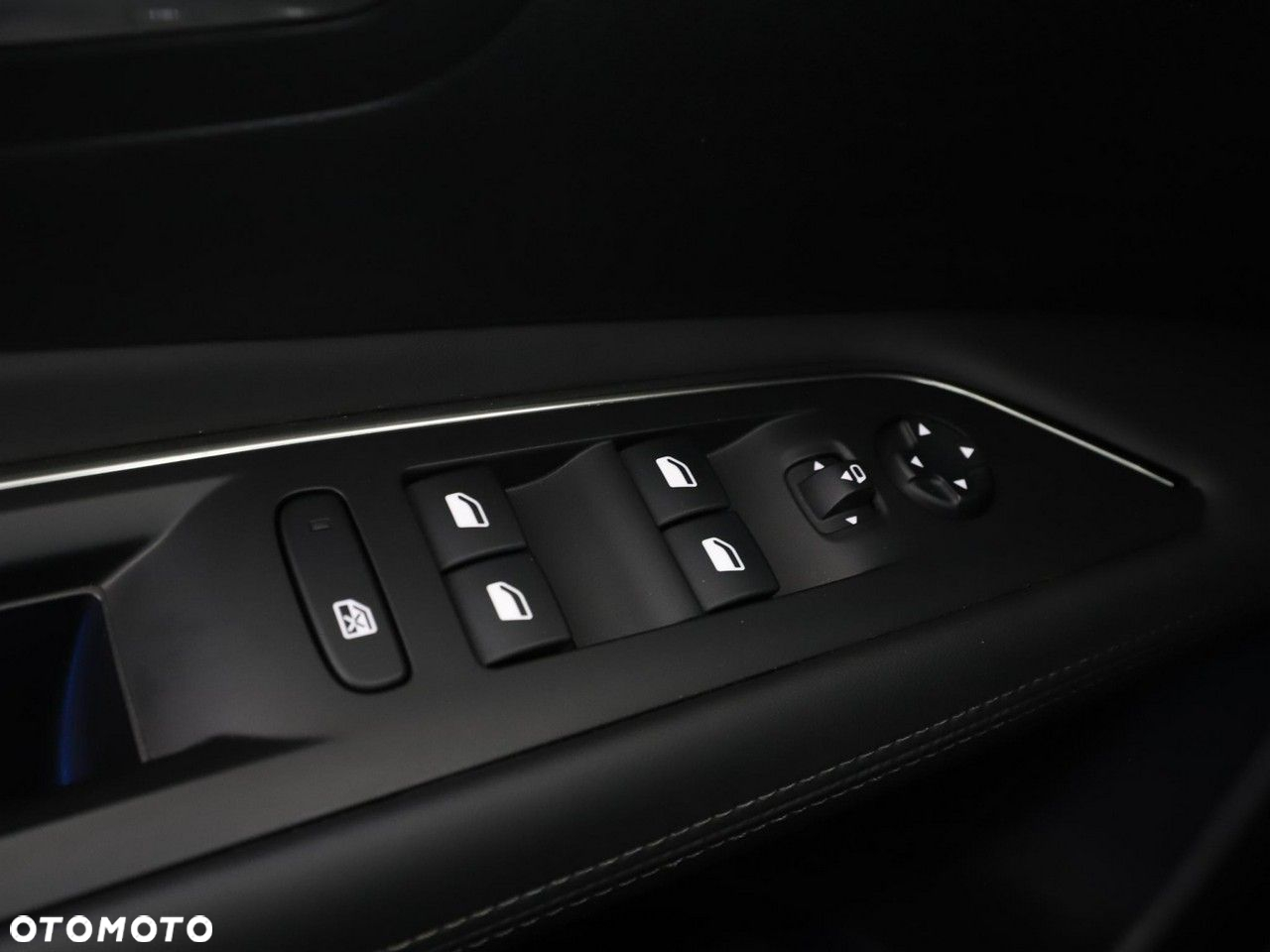 Peugeot 3008 1.2 PureTech Allure S&S EAT6 - 36