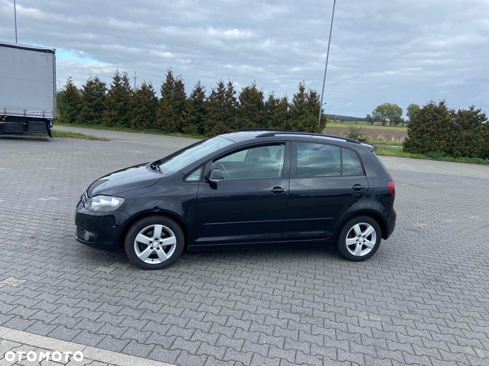 Volkswagen Golf Plus 1.6 TDI Comfortline - 8