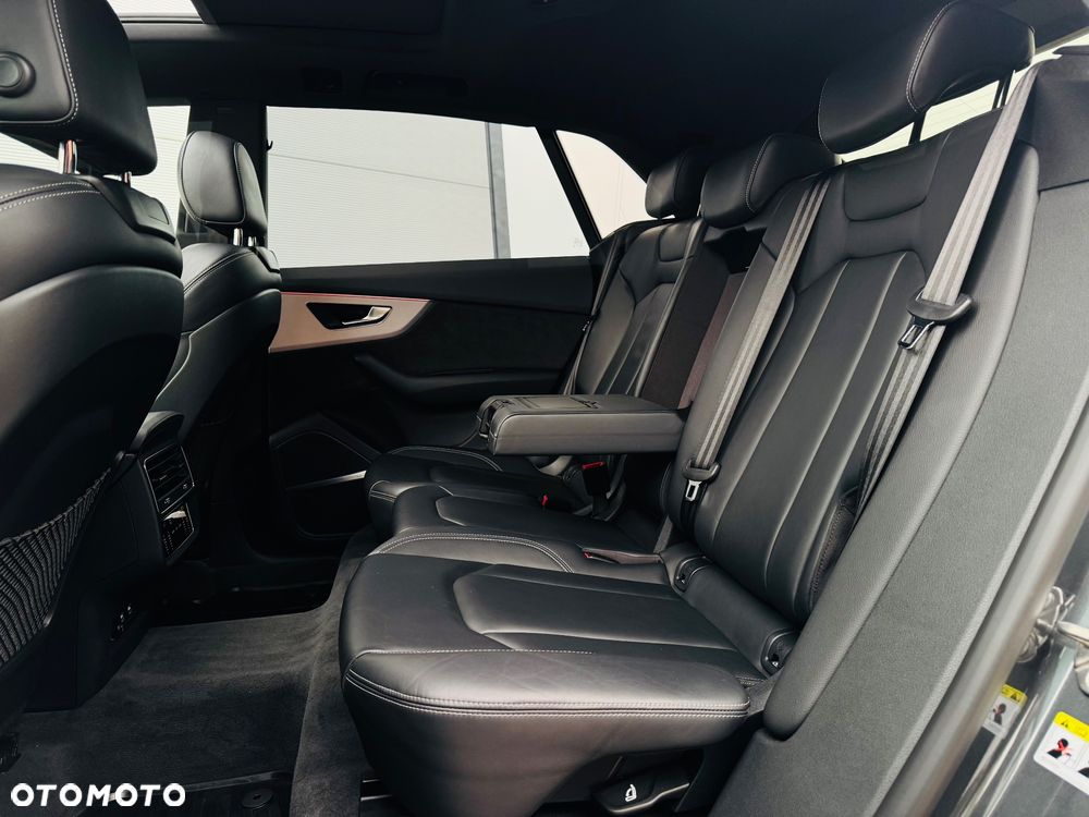 Audi Q8 SUV TDI quattro 210 kW tiptronic - 32