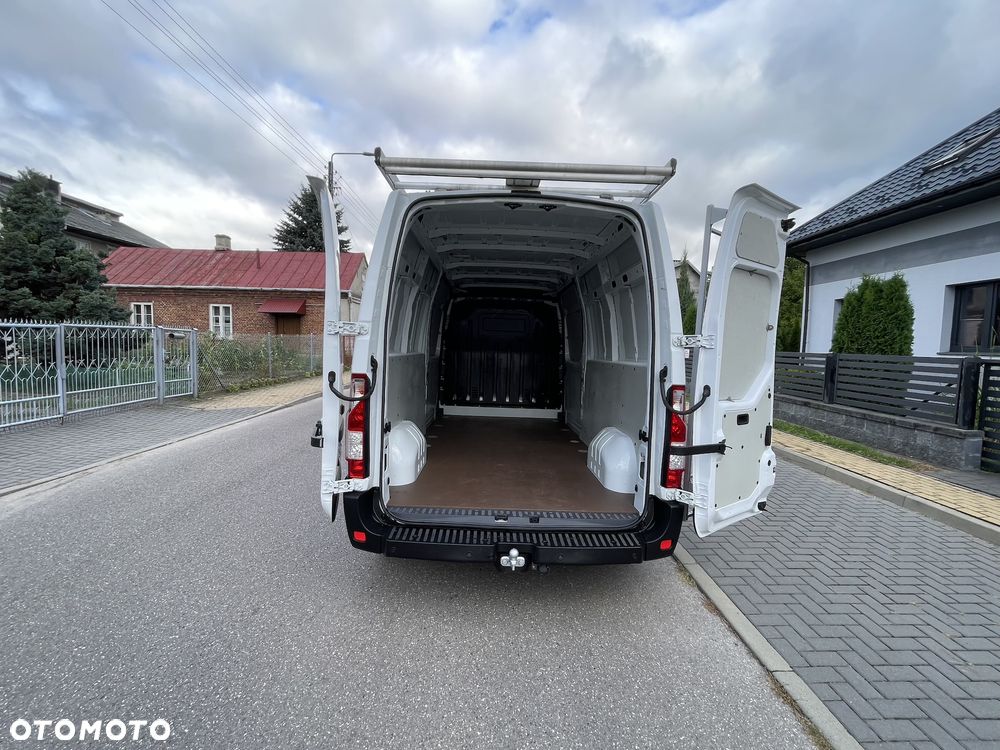 Opel MOVAN - 15