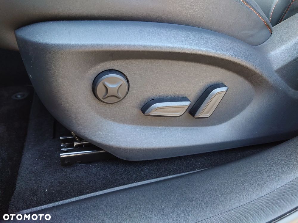 MG HS 1.5 T-GDI Exclusive - 13