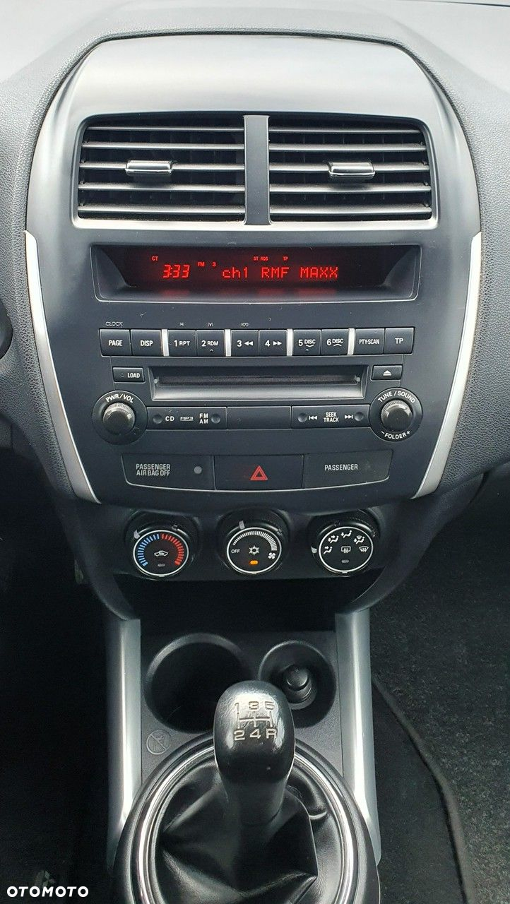 Mitsubishi ASX - 9