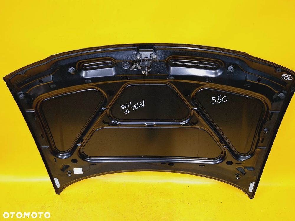 MASKA POKRYWA SILNIKA AUDI A3 8L LAK: LY9B NR550 - 12
