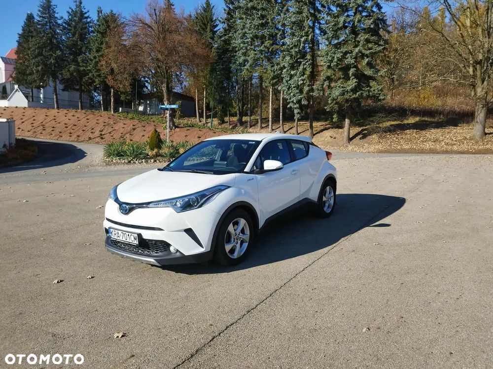 Toyota C-HR 1.8 Hybrid Dynamic - 1