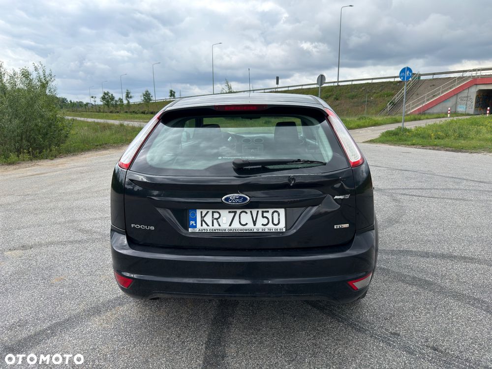 Ford Focus 1.6 TDCi DPF Ambiente - 3
