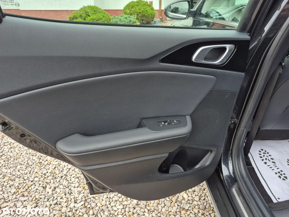 Kia XCeed 1.4 T-GDI OPF DCT7 JBL SOUND EDITION - 19