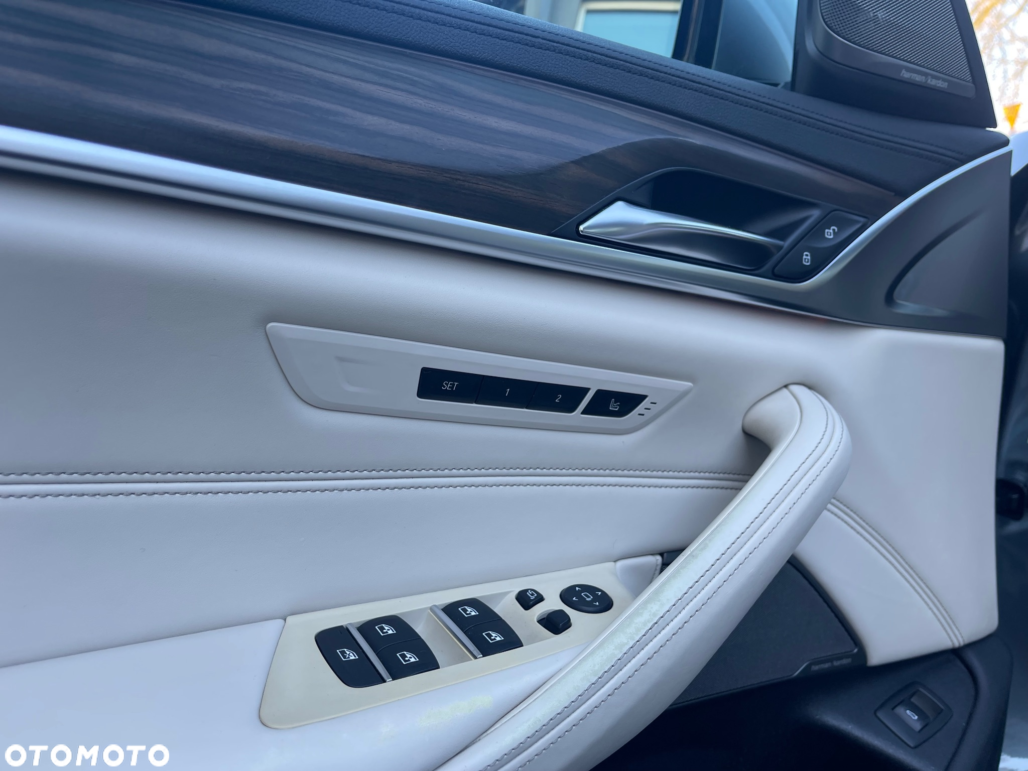 BMW Seria 5 520d xDrive Luxury Line - 12