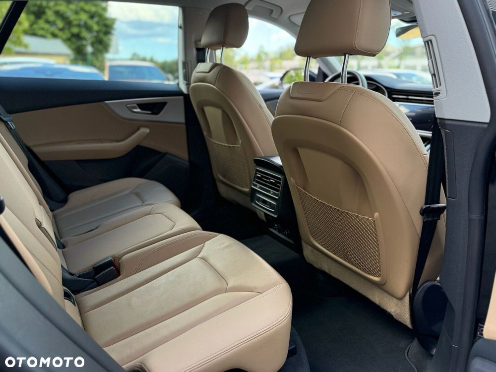 Audi Q8 - 31