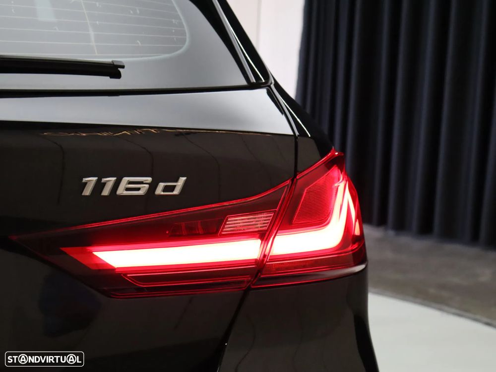 BMW 116 d Auto - 11