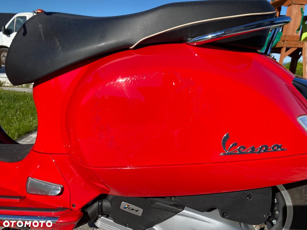 Vespa GTS - 10