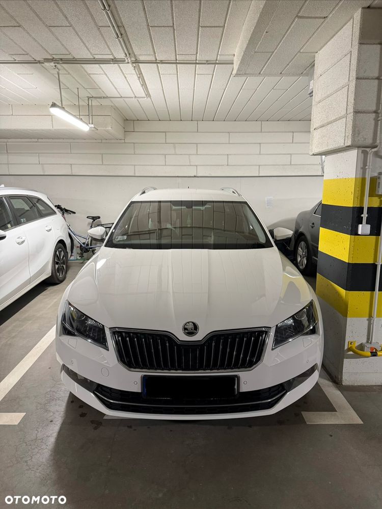 Skoda Superb 1.8 TSI Ambition DSG - 20