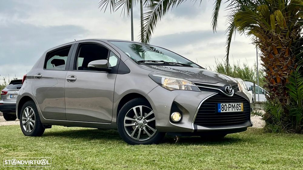Toyota Yaris 1.0 VVT-i Comfort+P.Style - 2