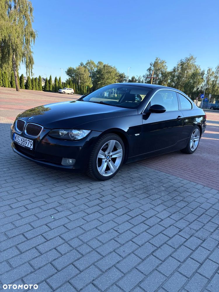 BMW Seria 3 325i - 1