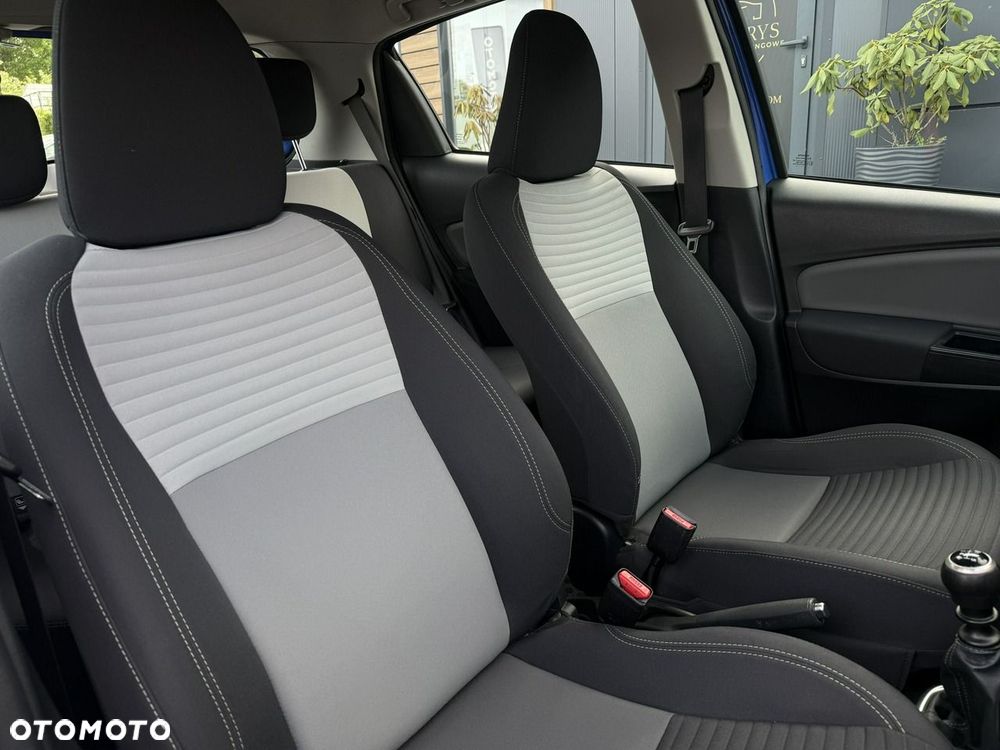 Toyota Yaris 1.5 Premium - 11