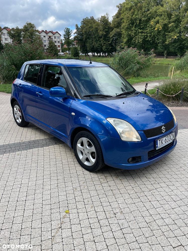 Suzuki Swift - 2