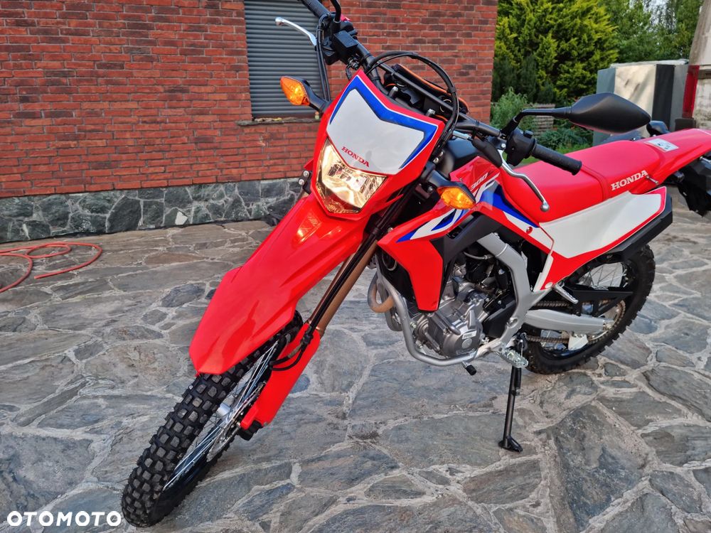 Honda CRF - 7
