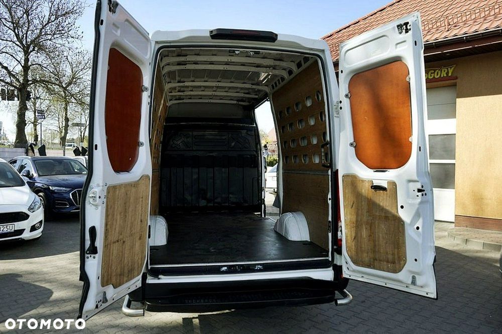 Iveco Daily 35S14 - 15