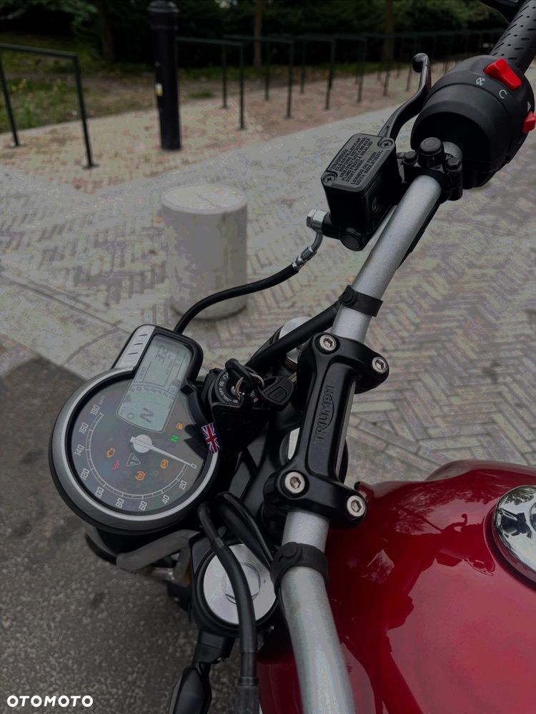 Triumph Inny - 5