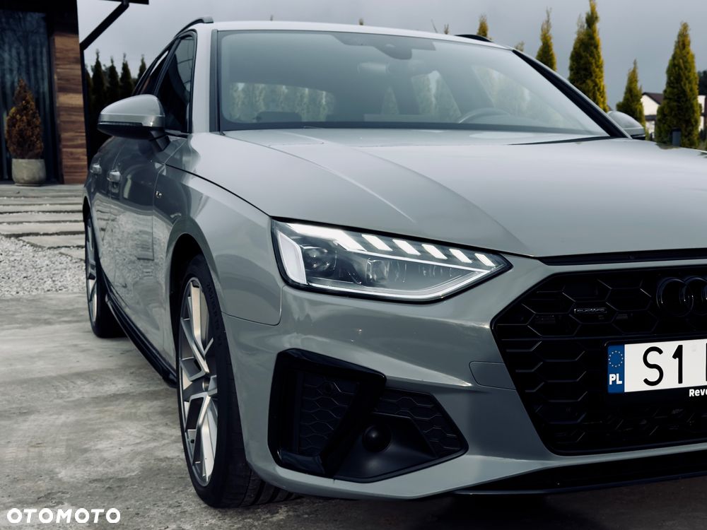 Audi A4 Avant 40 TDI quattro S tronic S line - 28