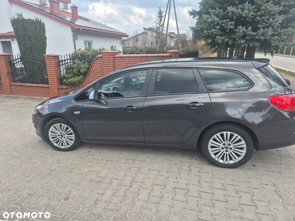 Opel Astra 1.4 Turbo Innovation - 10