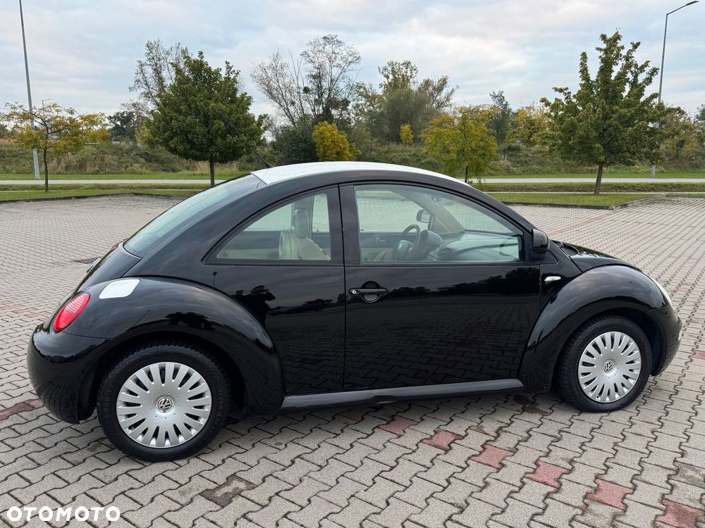 Volkswagen New Beetle - 6
