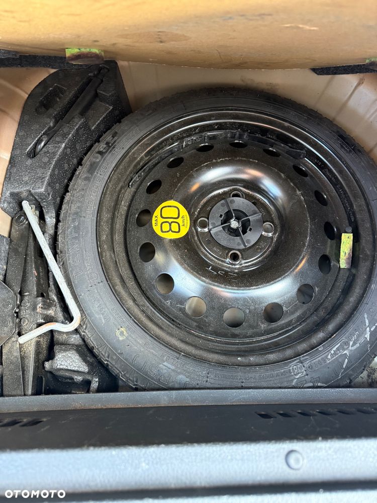 Nissan Note 1.5 dCi DPF tekna - 19