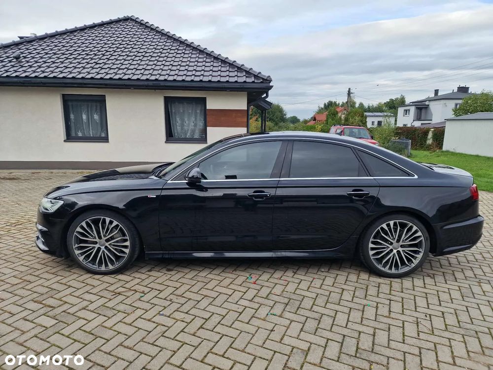 Audi A6 - 4
