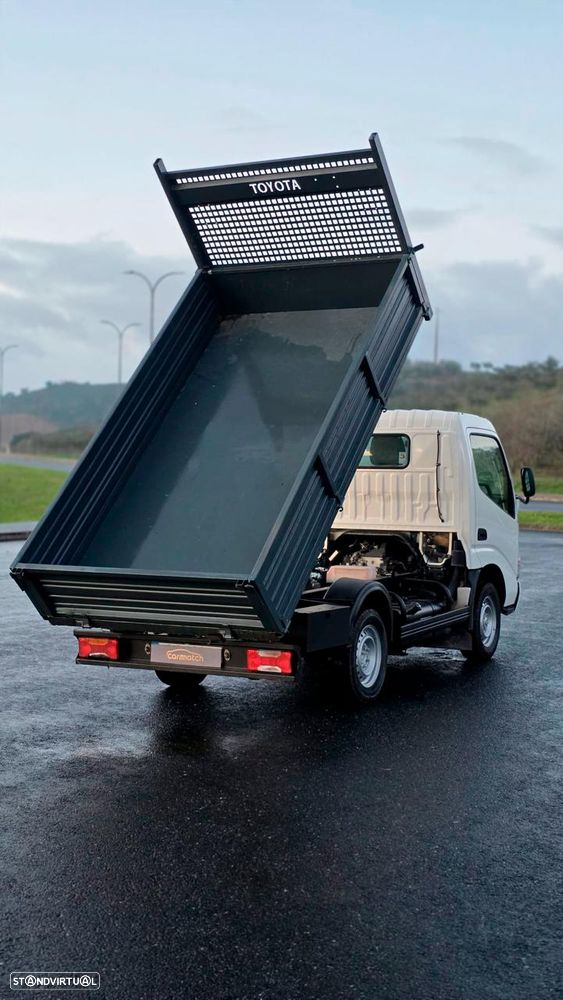 Toyota Dyna 3.0D4D Basculante - 2