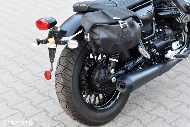Moto Guzzi V9 - 14