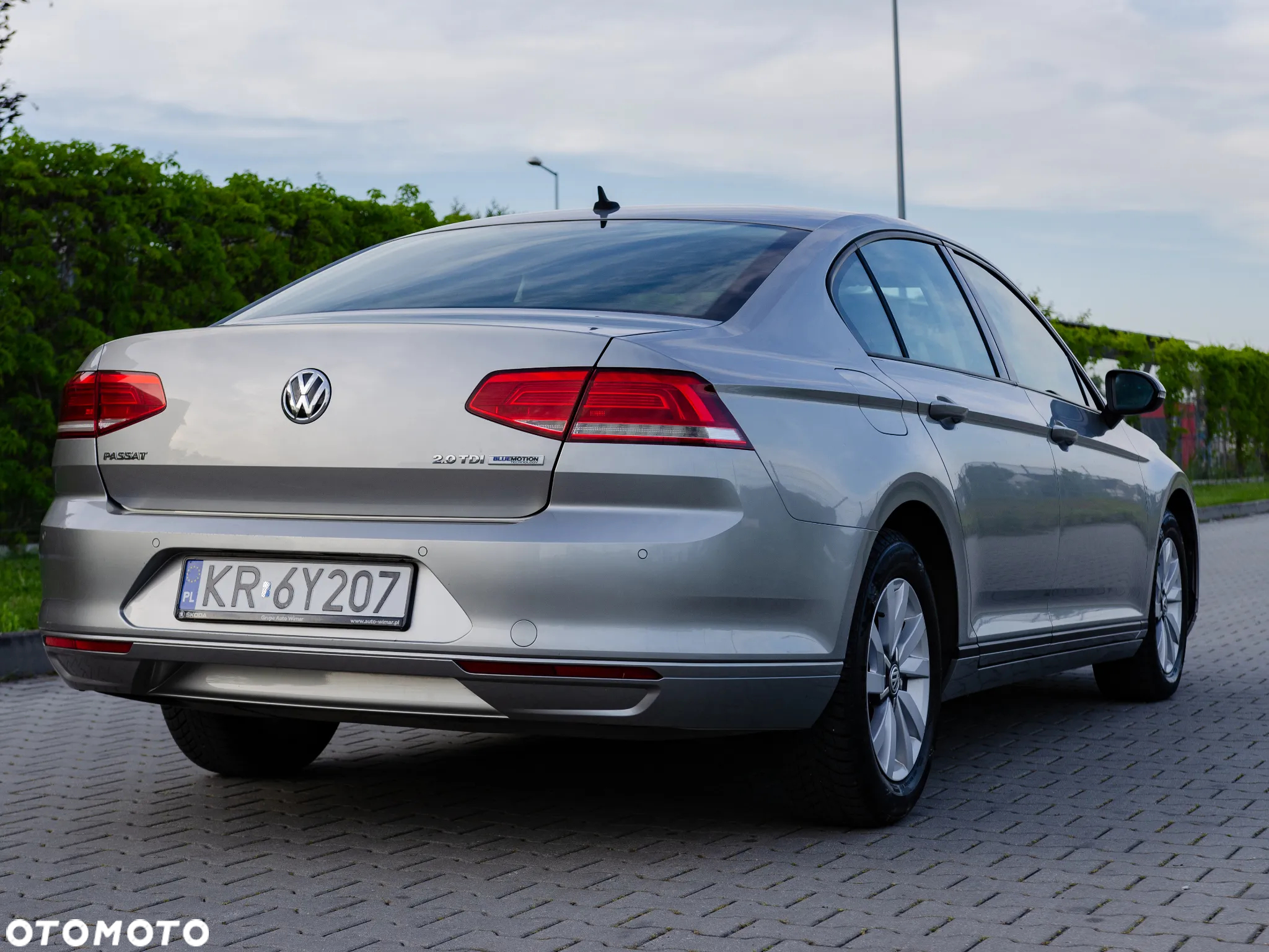 Volkswagen Passat 2.0 TDI SCR Comfortline - 4