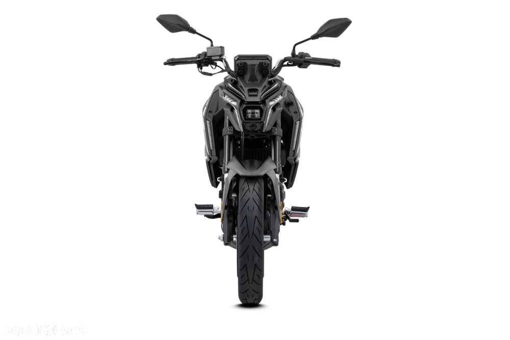 VOGE R125S - 6