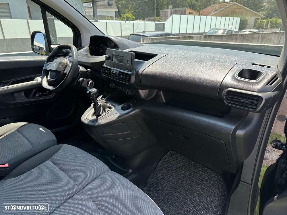 Peugeot partner 1.5 hdi 3 lugares - 52