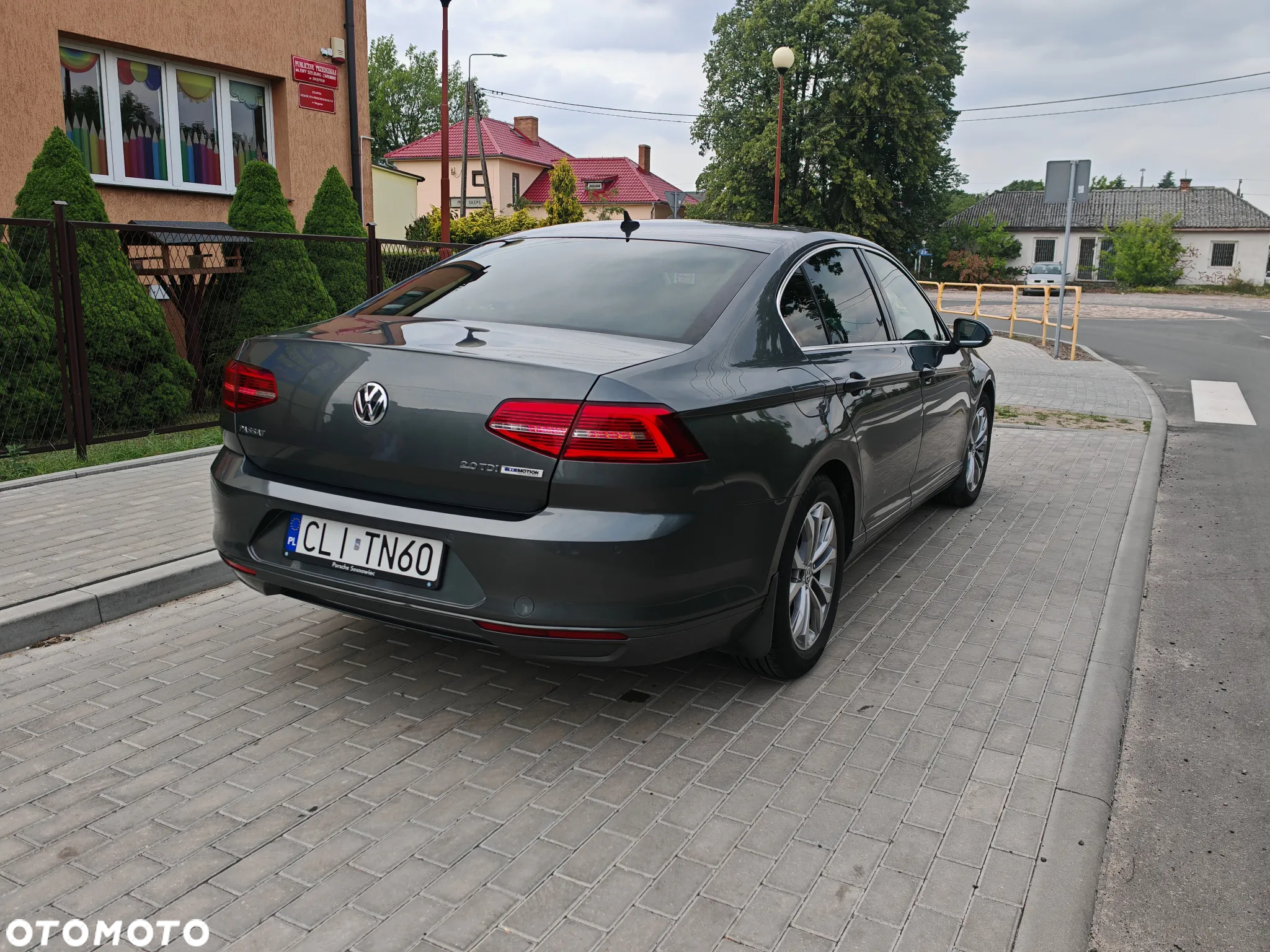 Volkswagen Passat 2.0 TDI BMT Comfortline - 3
