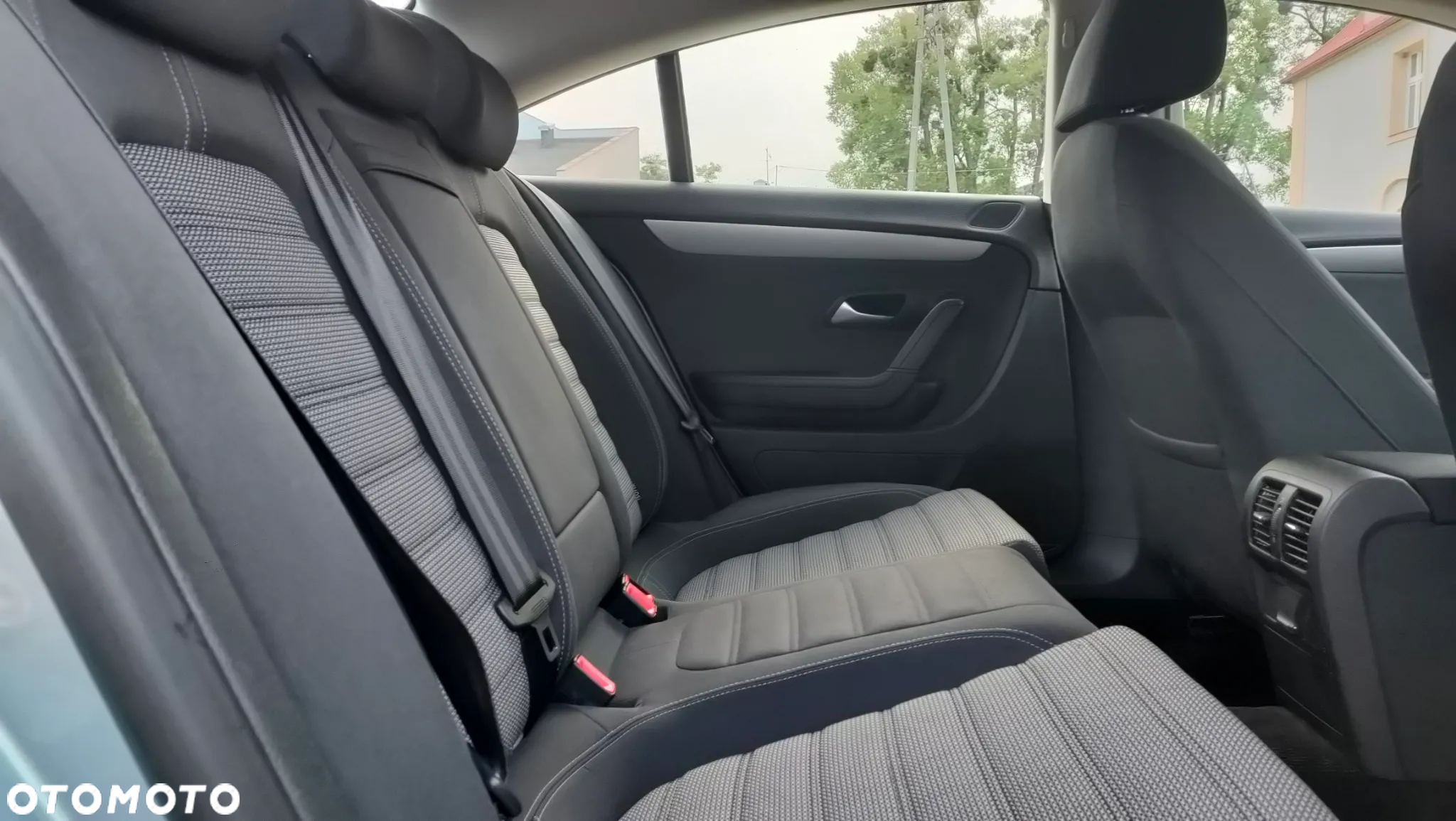 Volkswagen Passat CC 1.8 TSI - 14
