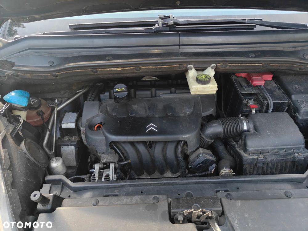 Citroën C4 Grand Picasso 2.0i Exclusive MCP - 12