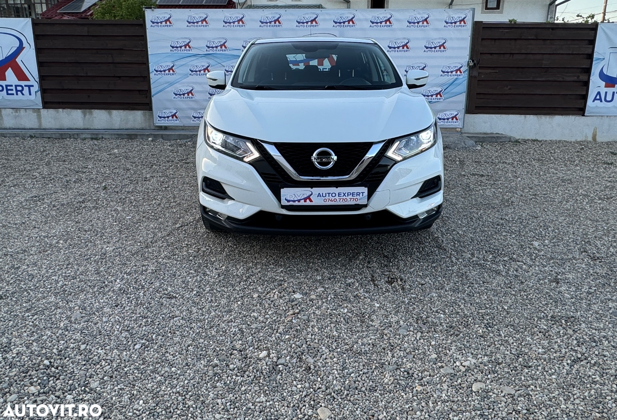 Nissan Qashqai 1.5 DCI N-CONNECTA - 3