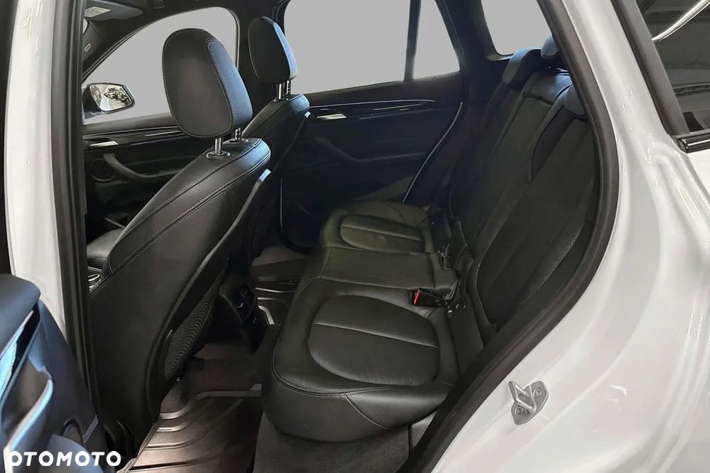 BMW X1 2021 photo 5