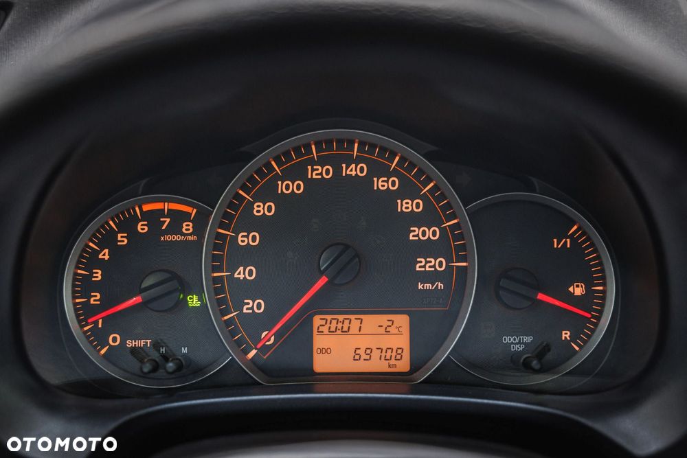 Toyota Yaris - 8