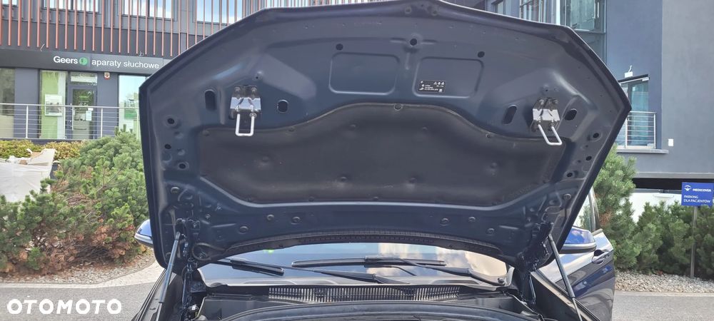 BMW X1 sDrive18d xLine - 30
