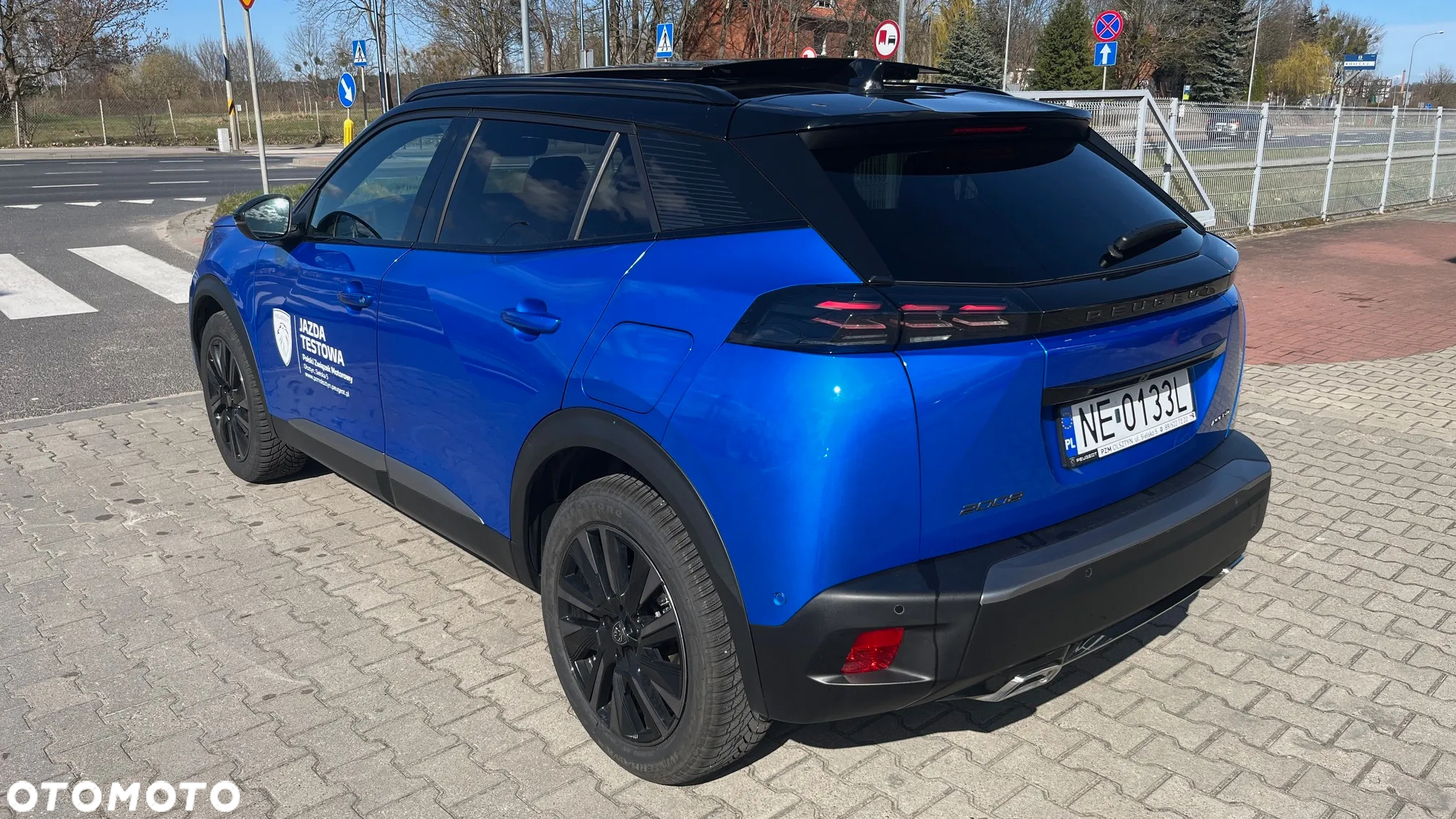 Peugeot 2008 PureTech mHEV GT e-DCS6 - 4