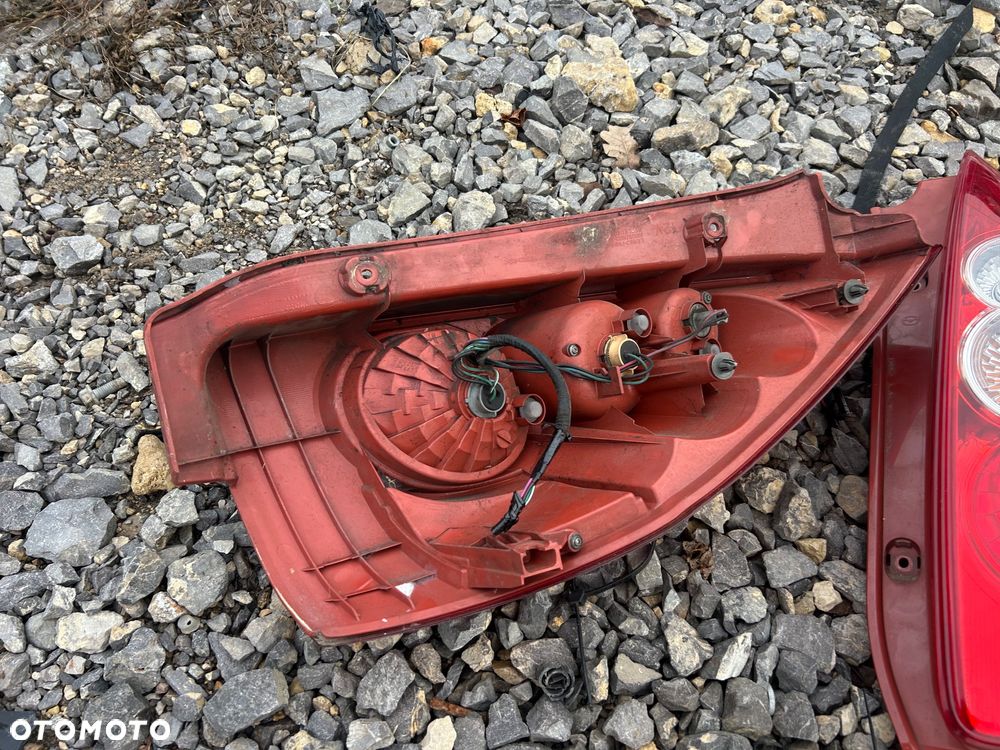 KL Lampa Lewy Prawy Tył Lewa Prawa Mazda 5 05-10 ORG - 6