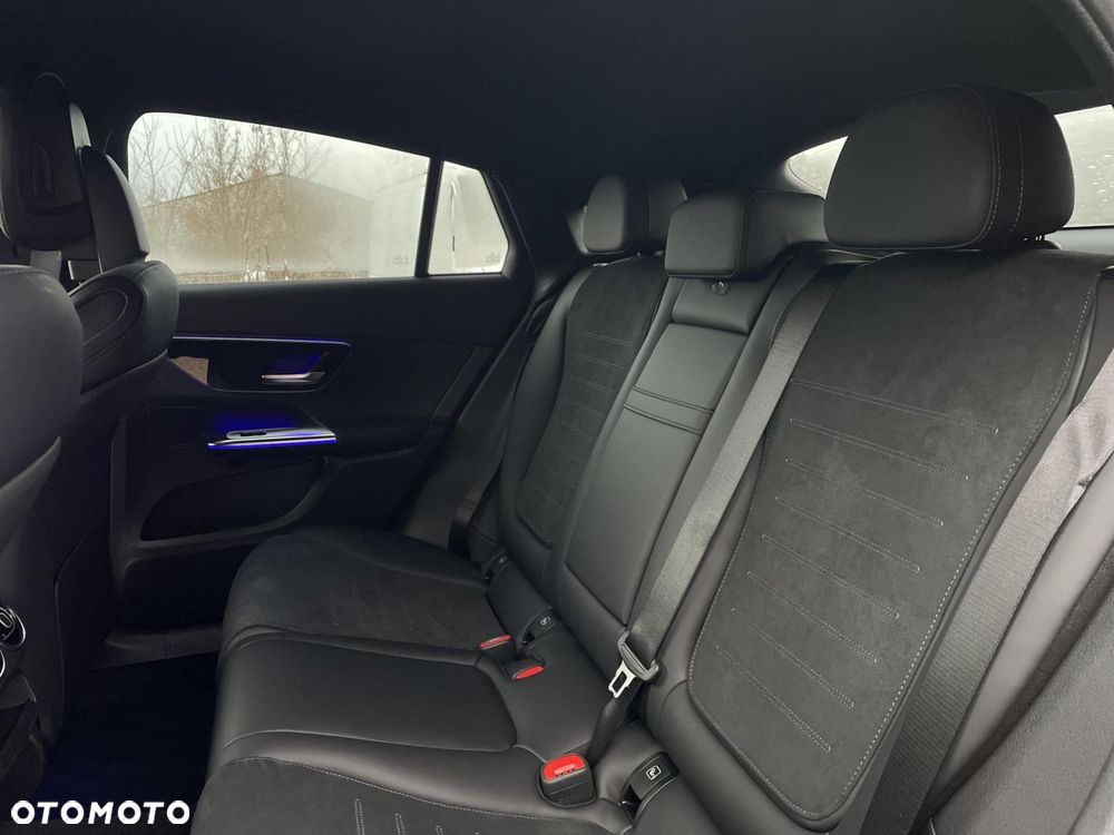 Mercedes-Benz GLC - 24