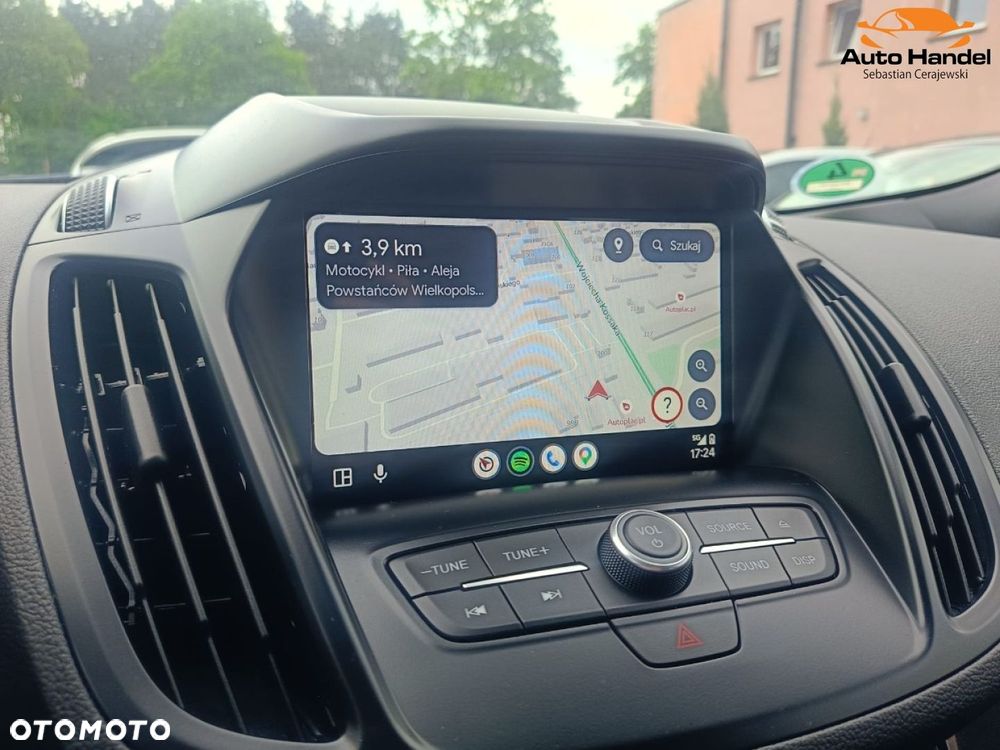 Ford Kuga 1.5 EcoBoost 2x4 ST-Line - 24