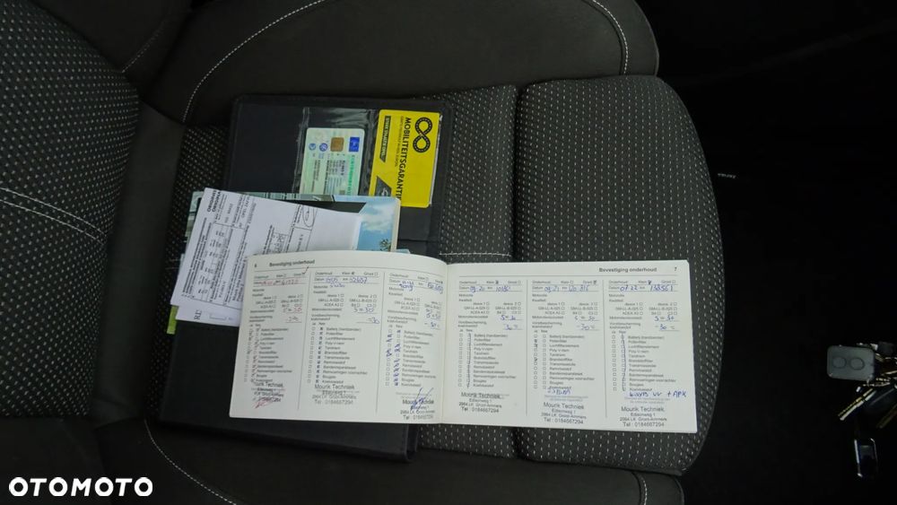 Opel Zafira - 11