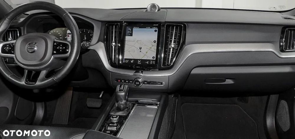 Volvo XC 60 T6 AWD Geartronic Inscription - 5